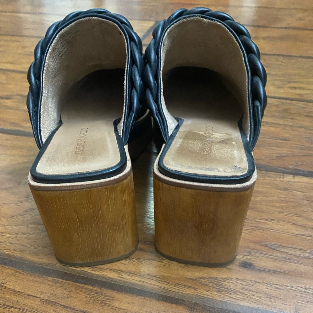 Bernardo Saffia Black Leather Mule Clogs Size 7.5 - Picture 7 of 9
